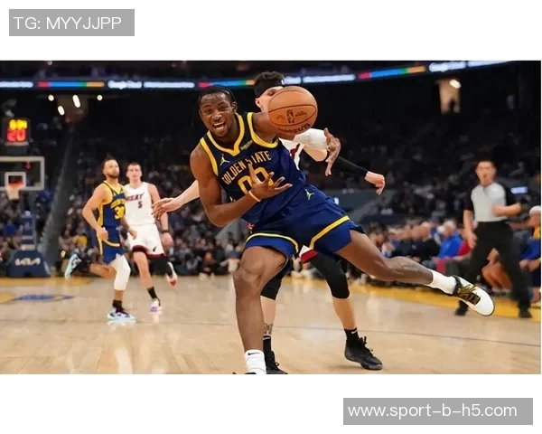 科尔赞穆迪表现出色小阵容助力波杰姆正负值高达16 科尔赞穆迪表现出色小阵容助力波杰姆正负值高达16